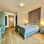 Gaestehaus Weserblick Am Weser-sandstrand Alloggio in famiglia *