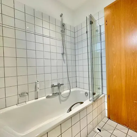 Gaestehaus Weserblick Am Weser-sandstrand Berne