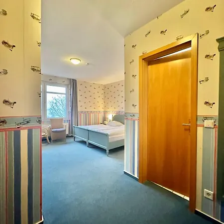 Gaestehaus Weserblick Am Weser-sandstrand Ubytování v soukromí Berne