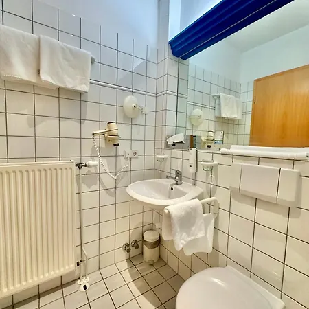 Gaestehaus Weserblick Am Weser-sandstrand * Berne
