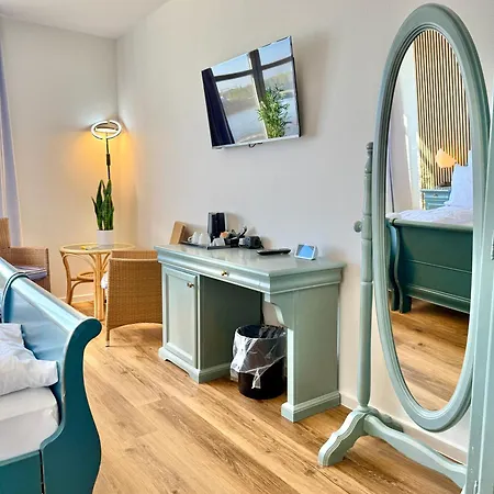 Gaestehaus Weserblick Am Weser-sandstrand Rum i privatbostad