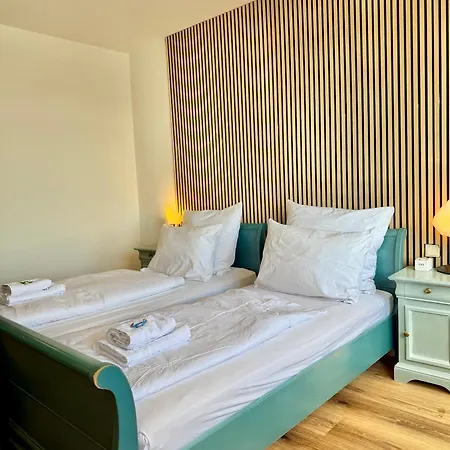 Rum i privatbostad Gaestehaus Weserblick Am Weser-sandstrand