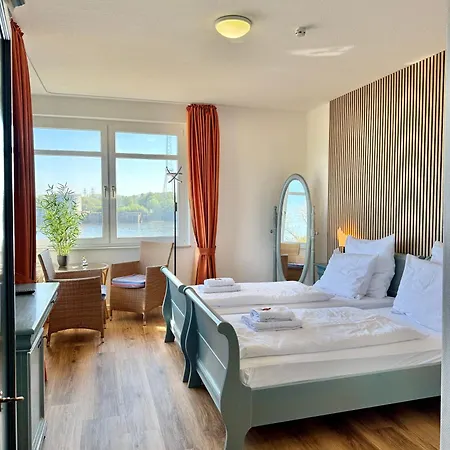 Gaestehaus Weserblick Am Weser-sandstrand *