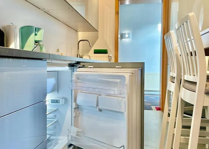Rum i privatbostad Gaestehaus Weserblick Am Weser-sandstrand