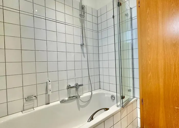 Gaestehaus Weserblick Am Weser-sandstrand Berne