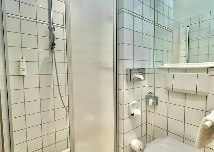 Gaestehaus Weserblick Am Weser-sandstrand