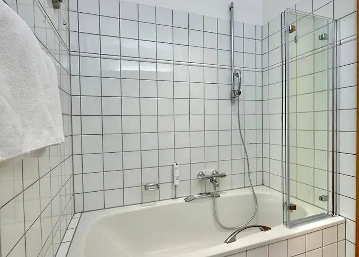 Habitación en casa particular Gaestehaus Weserblick Am Weser-sandstrand Berne