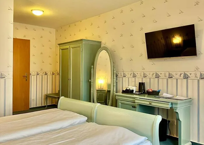 Gaestehaus Weserblick Am Weser-sandstrand Berne