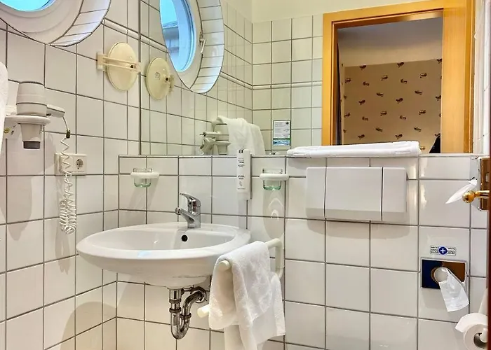 Gaestehaus Weserblick Am Weser-sandstrand *