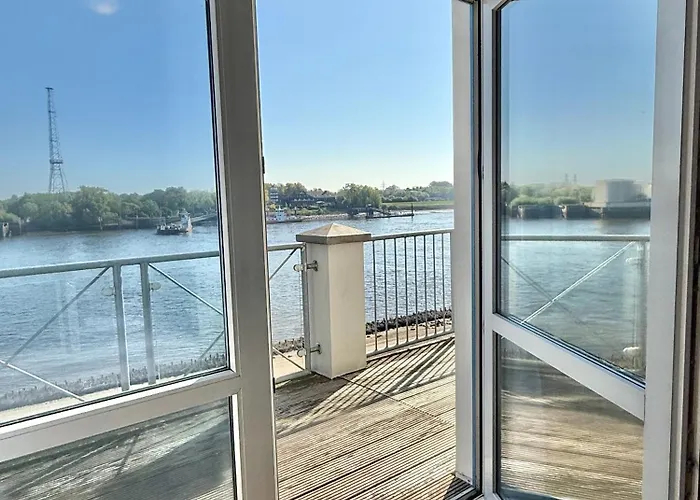 Gaestehaus Weserblick Am Weser-sandstrand Rum i privatbostad *